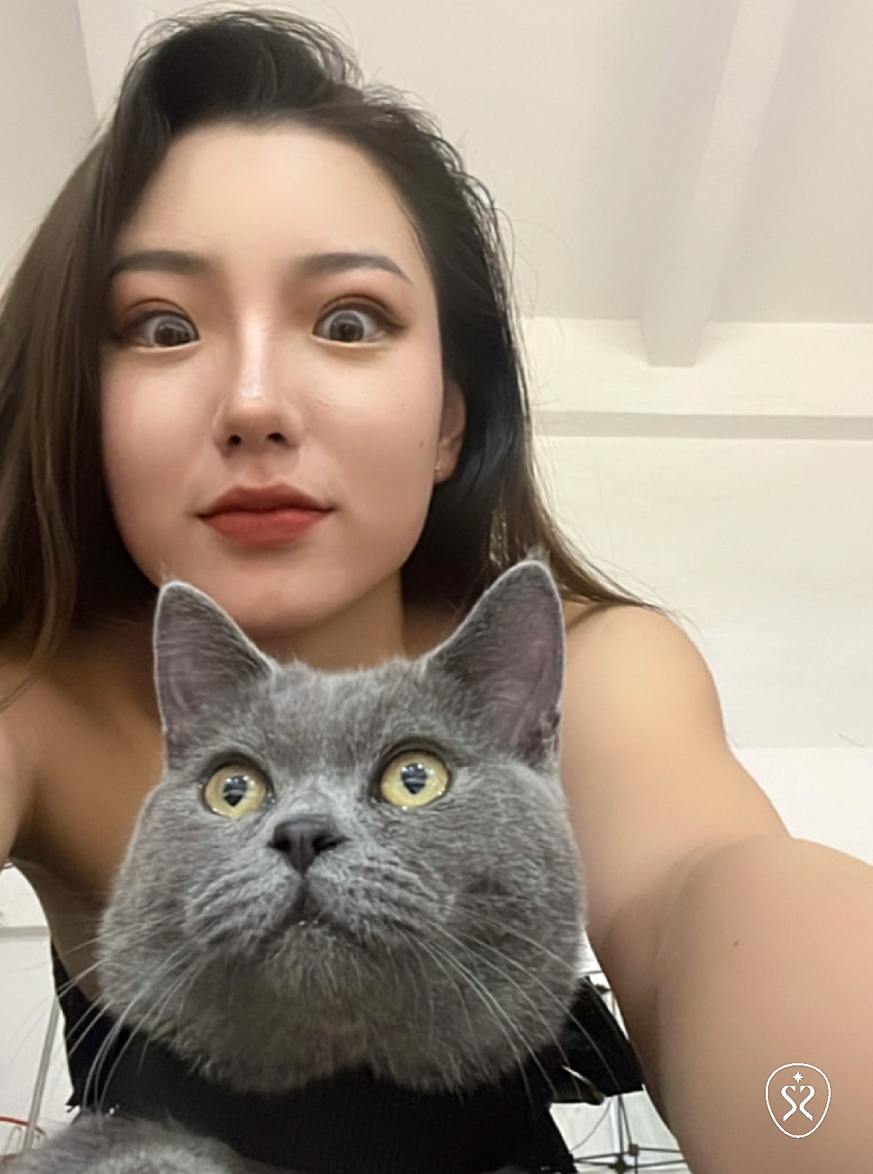 差不多的角度但給人的感覺是不是很不一樣